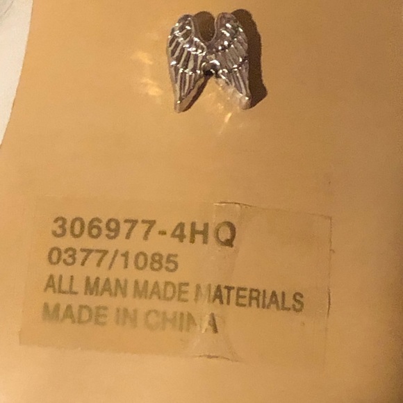 Victoria Secret Unique Angel Runway High Heel 👠 l Size 8B. NWOT. 4” Hee - Picture 10 of 11